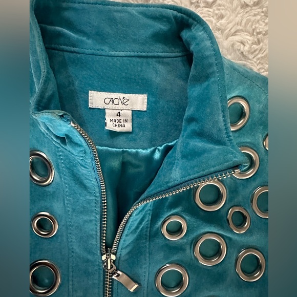 Vintage CACHE Turquoise Suede Leather Jacket w/Silver Gromets Size 4 - Picture 4 of 6
